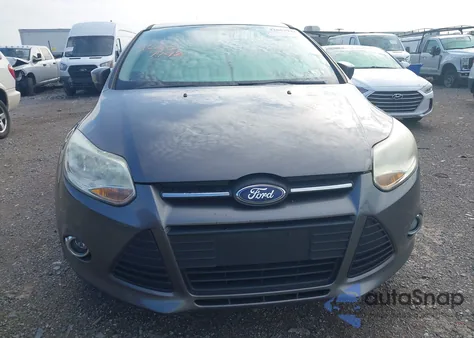 2014 Ford Focus Se from USA, damaged, VIN 1FADP3F24EL232555